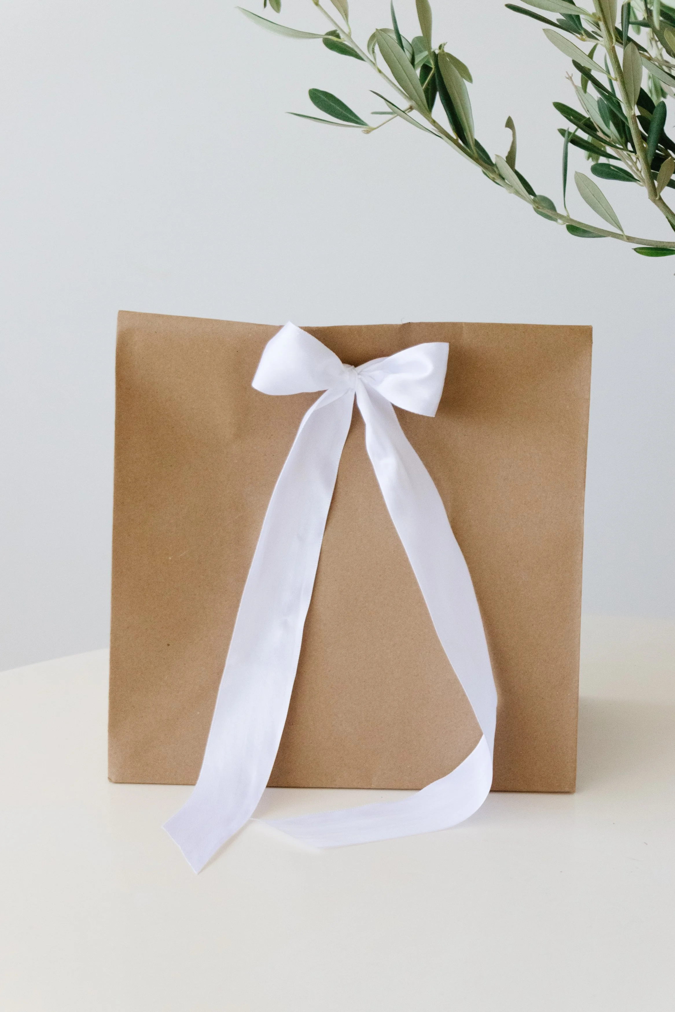 Festive DIY Bow Gift Wrapping Smor Home